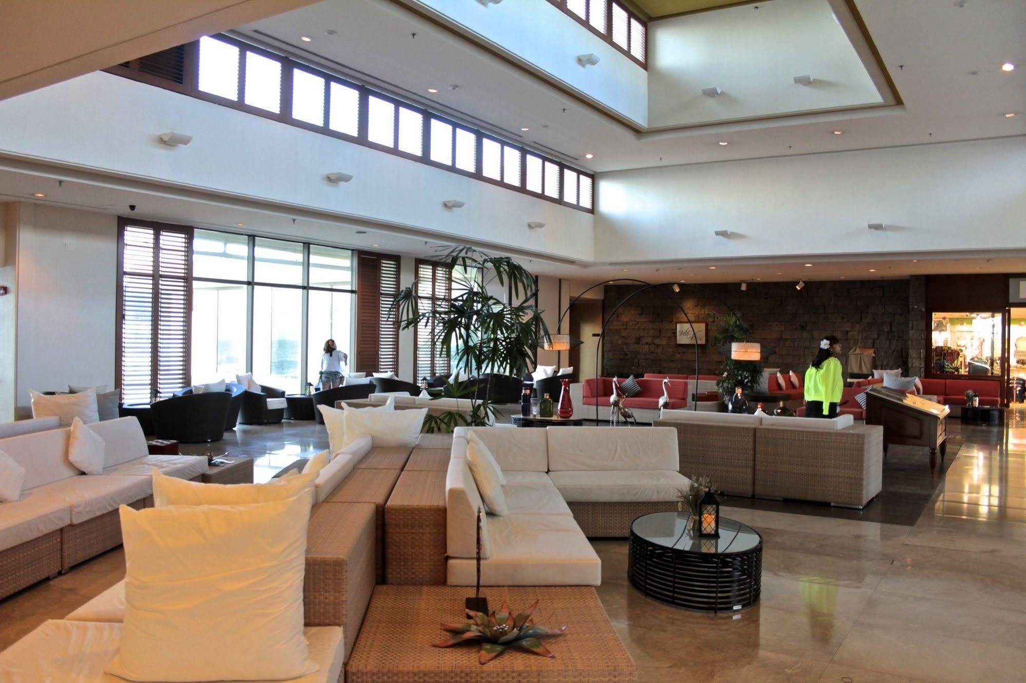 Pacific Star Resort & Spa Tamuning Exterior foto